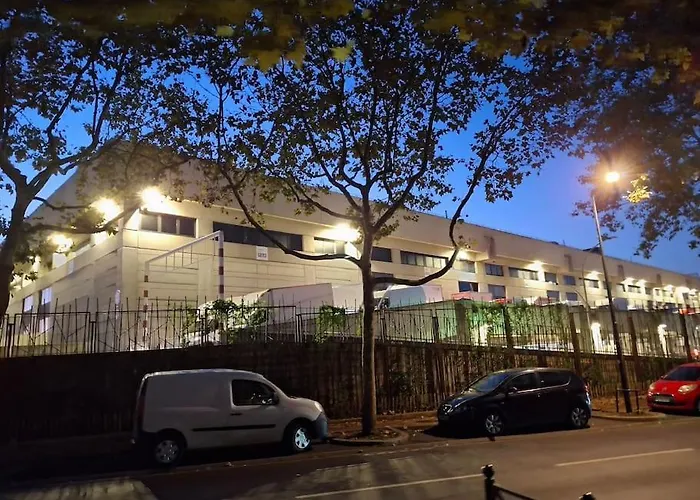 Porte De Paris Studio Standing