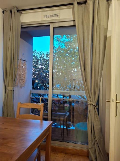 Apartment Porte De Paris Standing Vanves